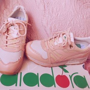 Diadora Strawberry Ice Cream sneakers 🍓🍦👟